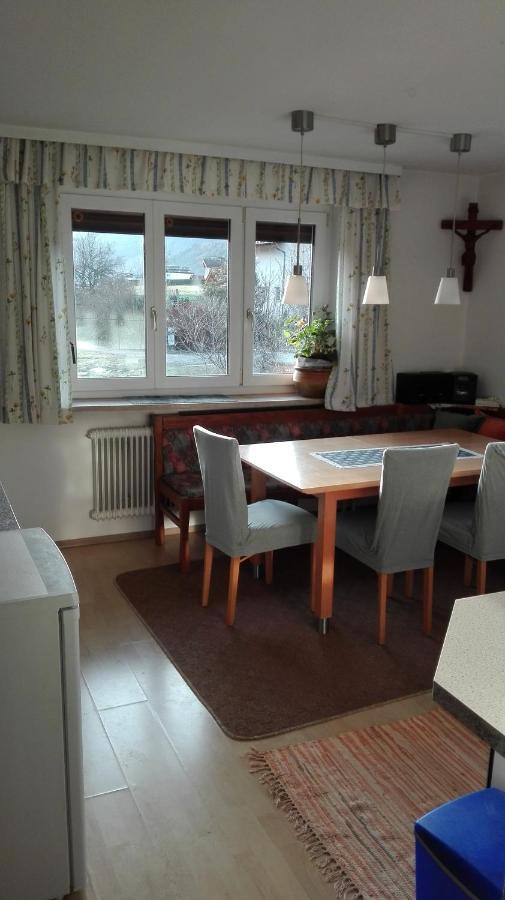 Haus Agerer Fewo 2. Stock Tarrenz Exterior photo